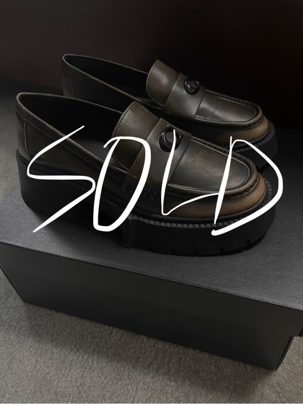 [NWT NWB] COACH loved leather Leah heeled platform loafers (brown black) size 6